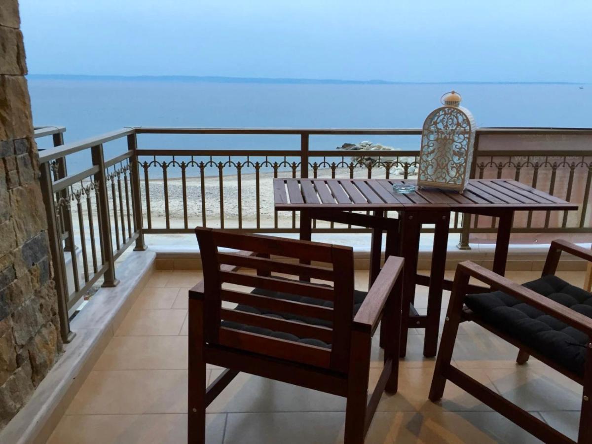 Royalty Suites Seaside Nikiti  Exterior foto