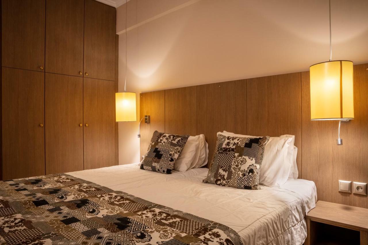 Royalty Suites Seaside Nikiti  Exterior foto
