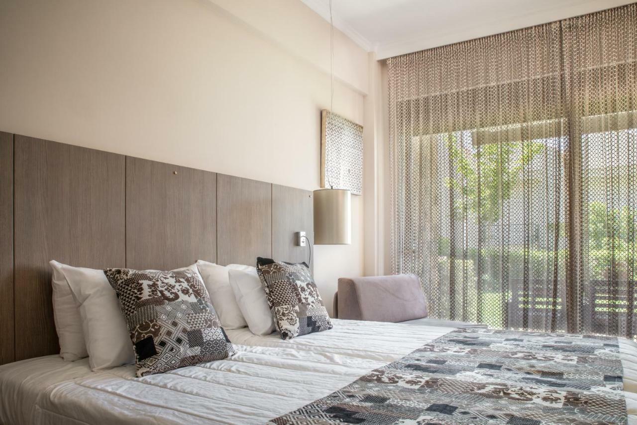 Royalty Suites Seaside Nikiti  Exterior foto