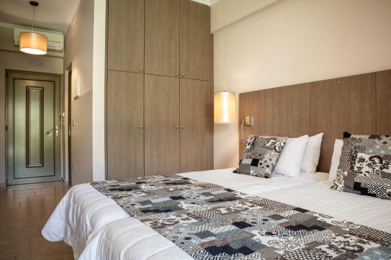Royalty Suites Seaside Nikiti  Exterior foto
